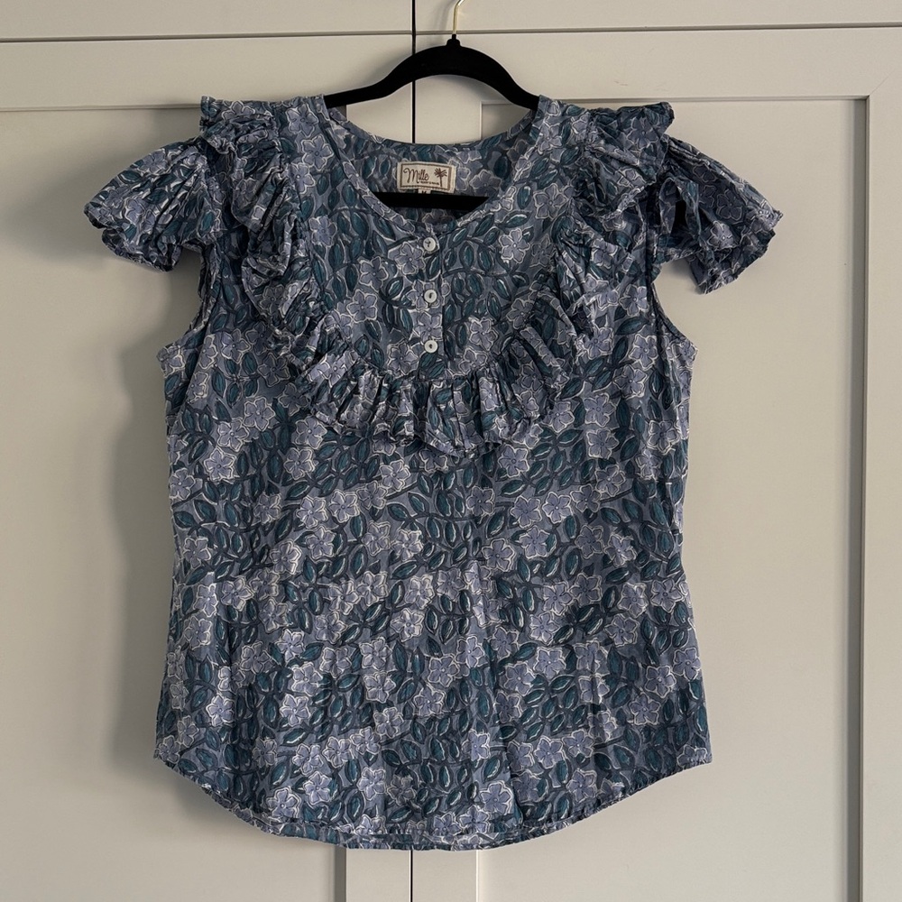 Mille Blue Pansy Ruffle Sleeve Top